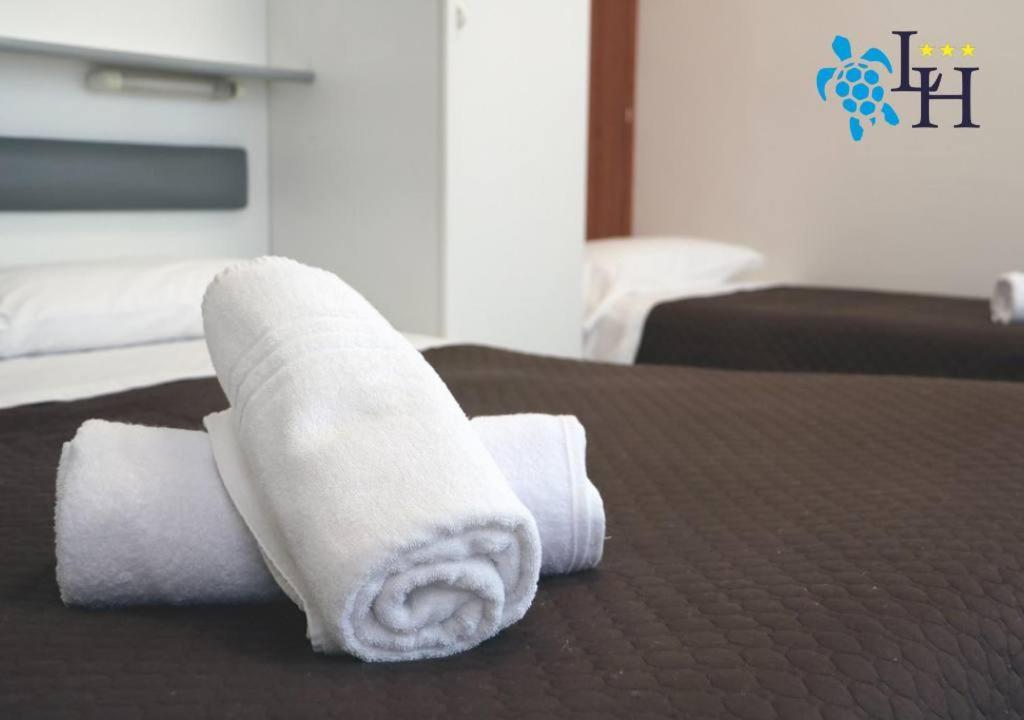 Hotel Lora Rda Luxury Бордігера Екстер'єр фото