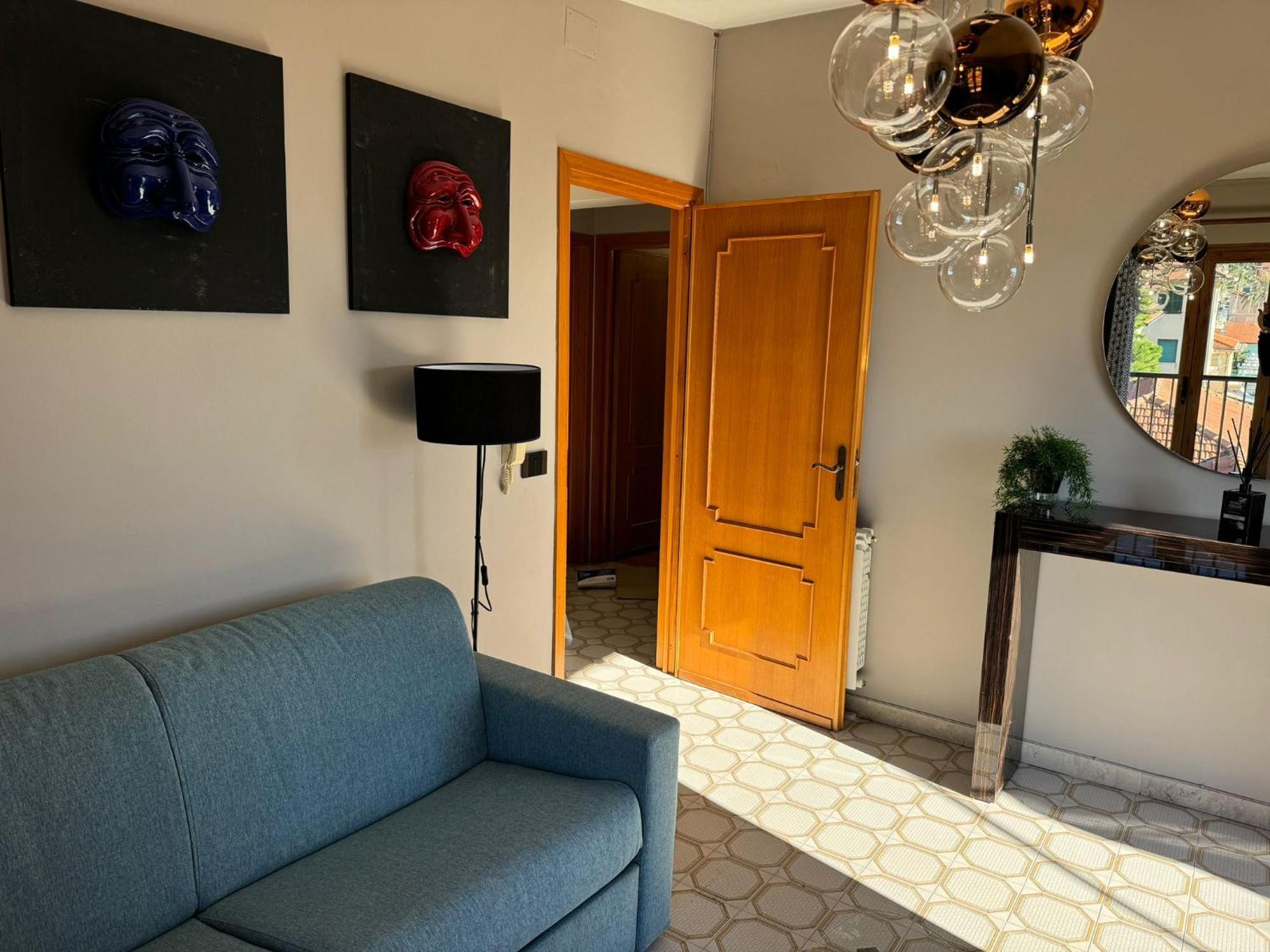 Hotel Lora Rda Luxury Бордігера Екстер'єр фото